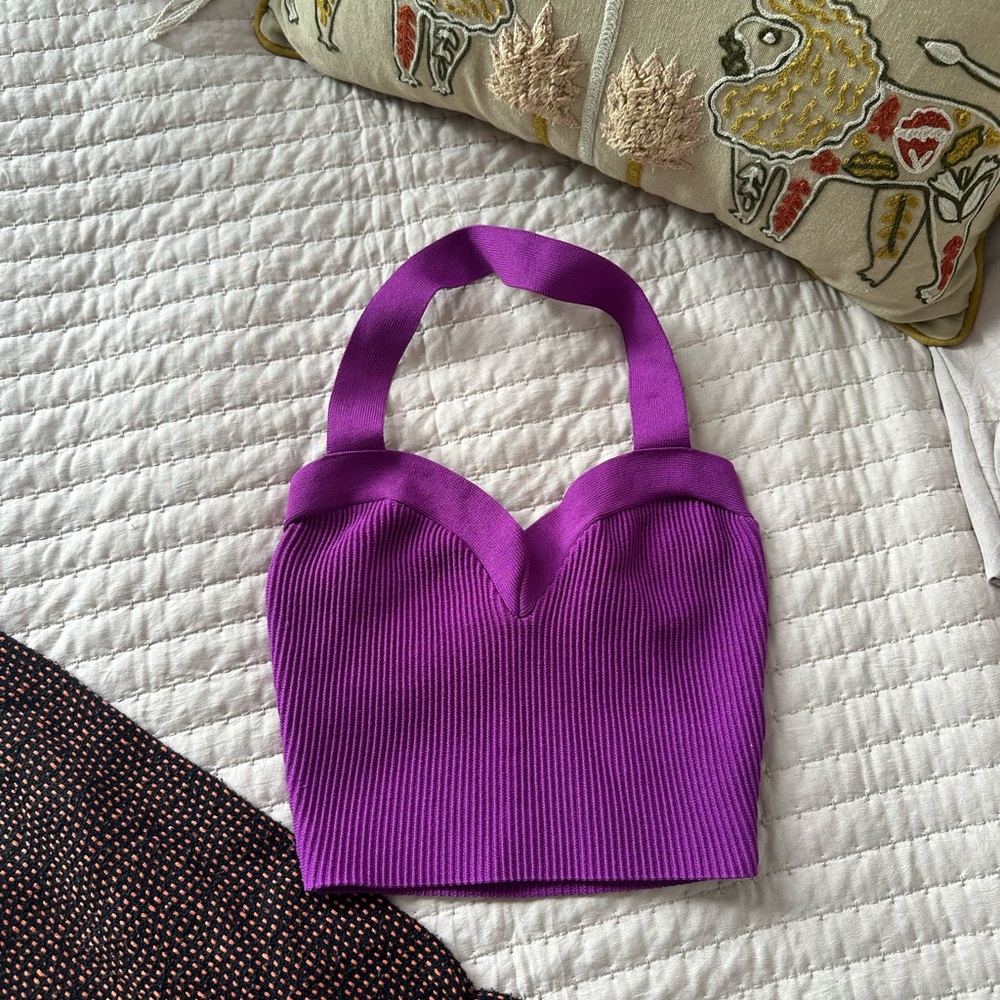 Aritzia Babaton Crop Top in Fuchsia